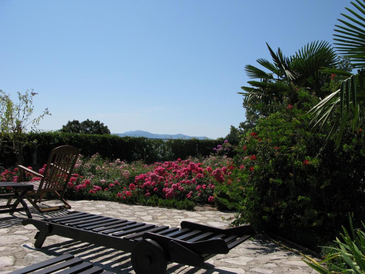 Bed And Breakfast Villa Iris Moscenicka Draga Exterior foto