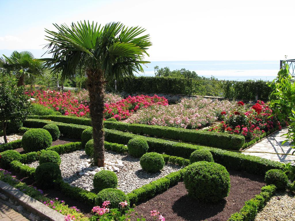 Bed And Breakfast Villa Iris Moscenicka Draga Exterior foto